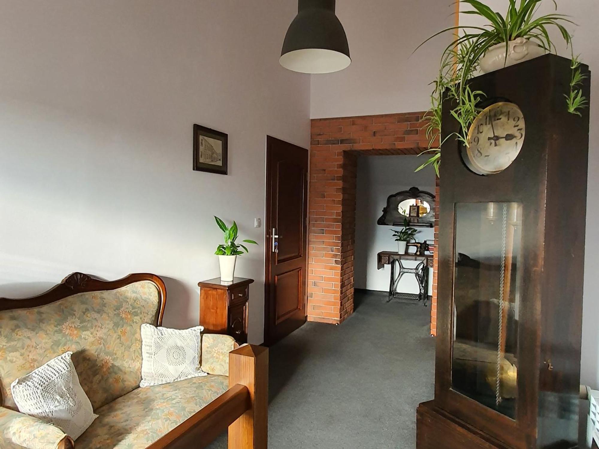 Babie Lato B&B Uniejow Dış mekan fotoğraf