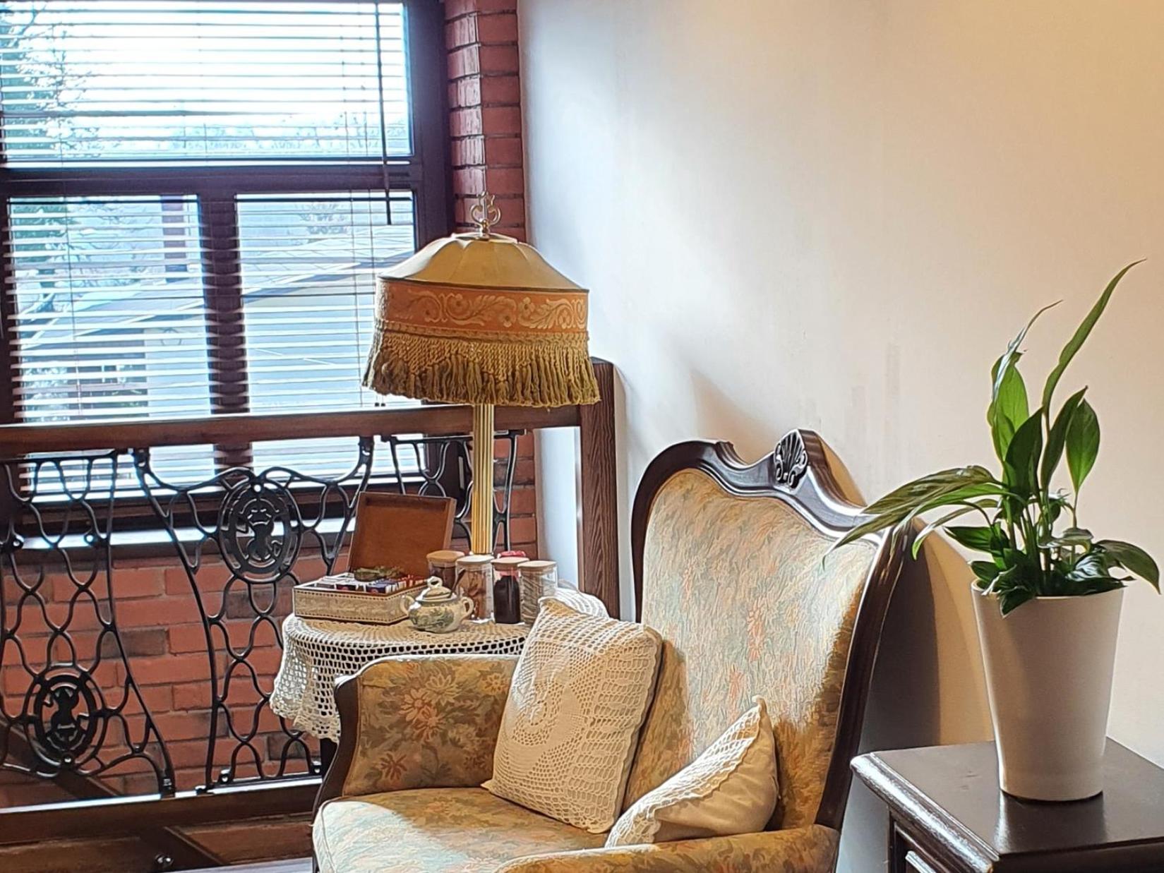 Babie Lato B&B Uniejow Dış mekan fotoğraf